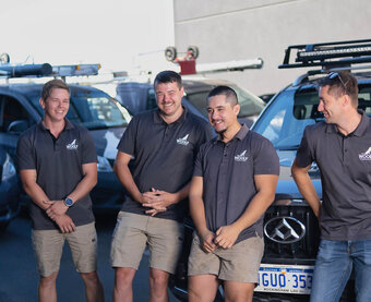 https://innaloohotwater.com.au/uploads/2025/06/bg-plumbing-team.jpg